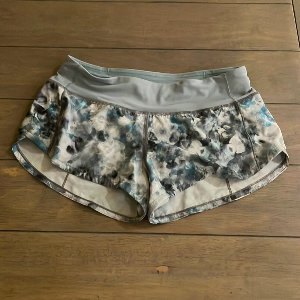 lululemon 2.5 speed ups size 4